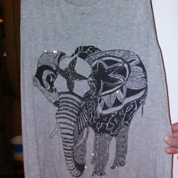 Long legging shirt/dress, elephant print - Picture 2 of 4